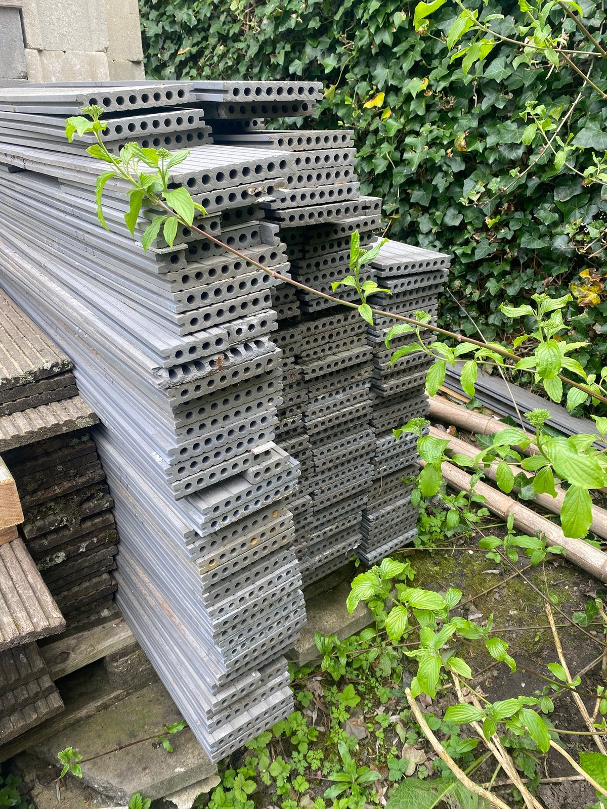 Ruim 20m2 composiet vlonderplanken antraciet, Tuin en Terras, Terrasdelen en Vlonders, Ophalen of Verzenden, Zo goed als nieuw