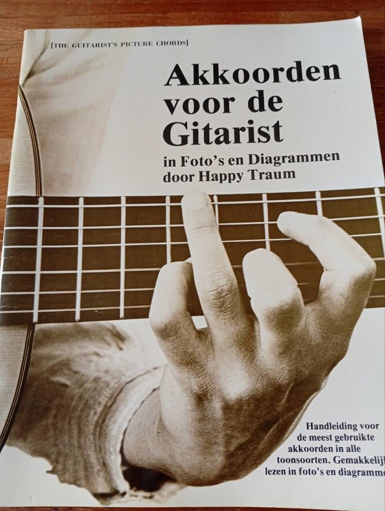 Akkoorden voor de gitarist., Ophalen of Verzenden, Les of Cursus, Klassiek