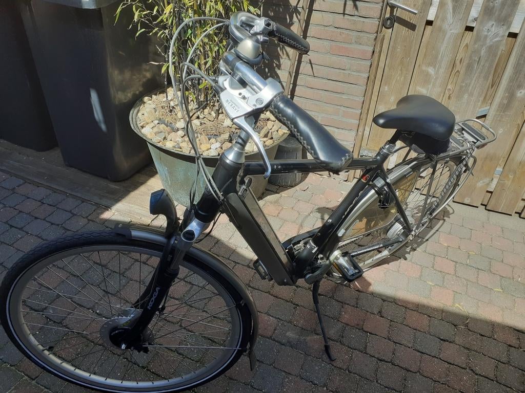 E - bike, Fietsen en Brommers, Ophalen of Verzenden, Zo goed als nieuw