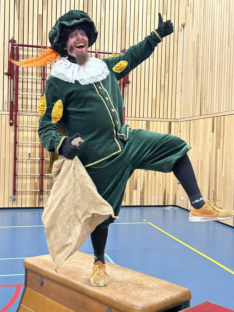 Foto 11 van Sinterklaas