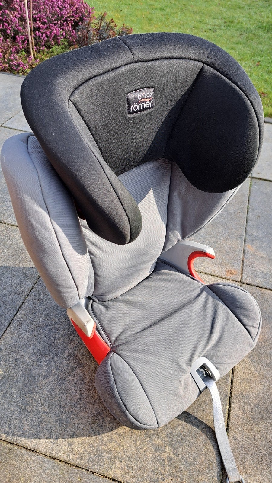 Britax Römer autostoel - Grijs/Zwart, Ophalen, Romer, Autogordel of Isofix, Zijbescherming