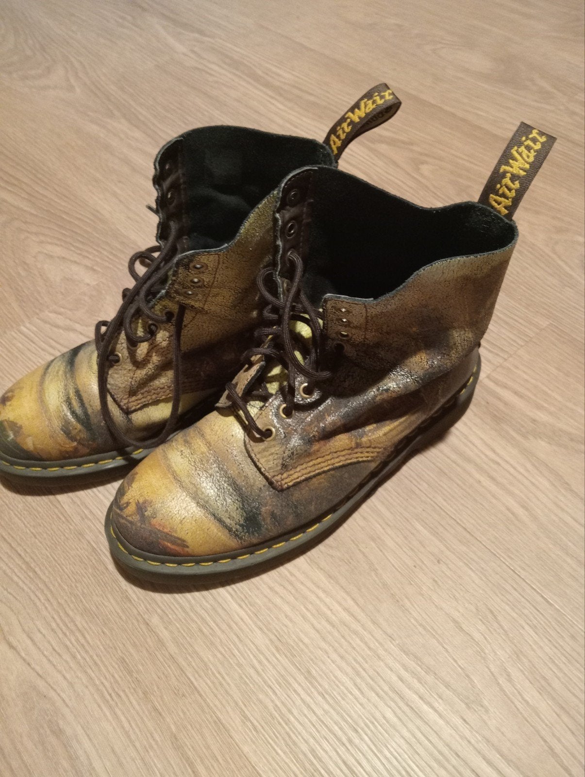 dokter martens laarzen, Kleding | Dames, Hoge laarzen, Overige kleuren, Nieuw, Ophalen of Verzenden