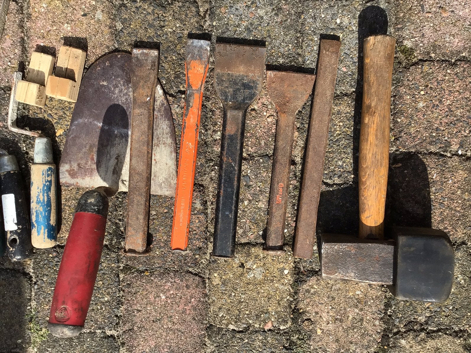 Metsel gereedschap, Ophalen, Gebruikt
