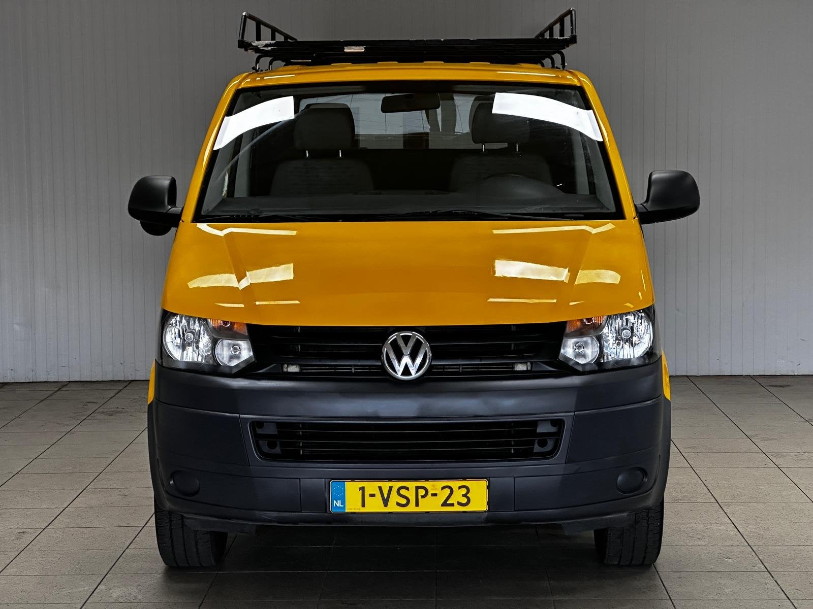 Volkswagen Transporter 2.0 TDI L2H1 Economy/ Zij-Schuifdeur, Auto's, Voorwielaandrijving, Euro 5, Gebruikt, Zwart