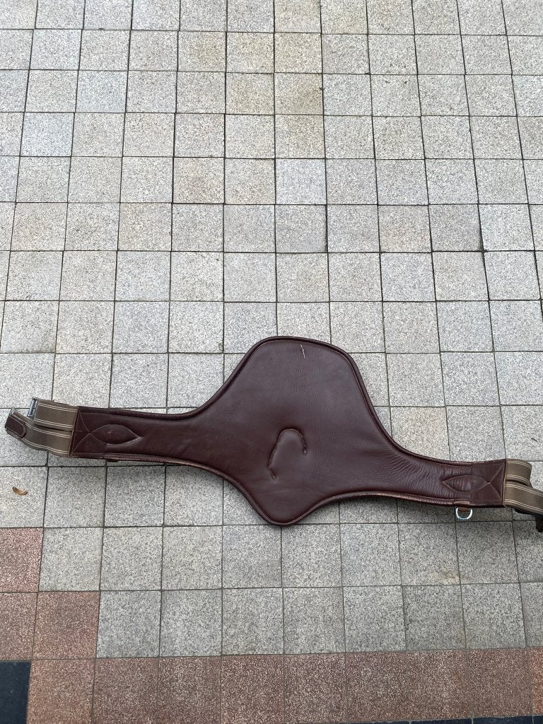 Springsingel met buikflap. 115 cm, Dieren en Toebehoren, Gebruikt, Springen, Bruin, Ophalen of Verzenden