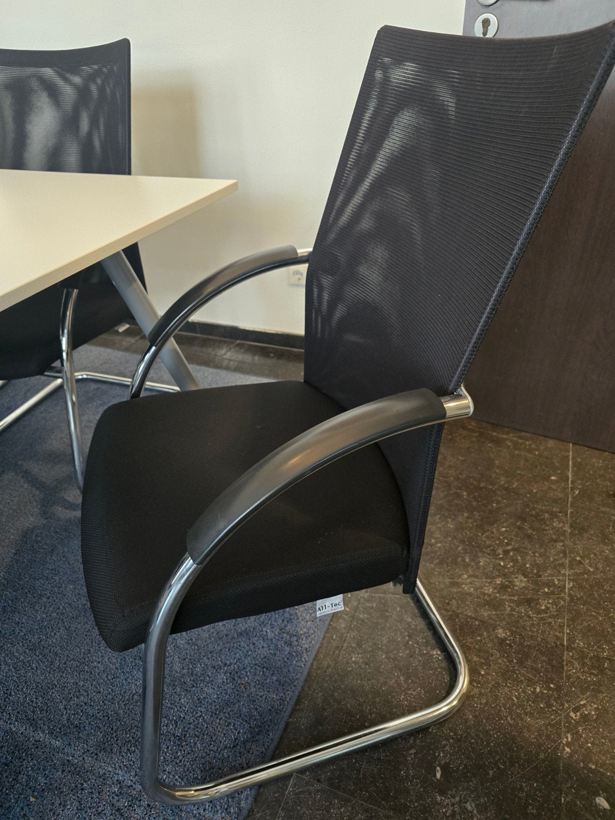 Prachtige bureaustoelen, 6 stuks, Ophalen, Zo goed als nieuw, Zwart, Vijf, Zes of meer stoelen