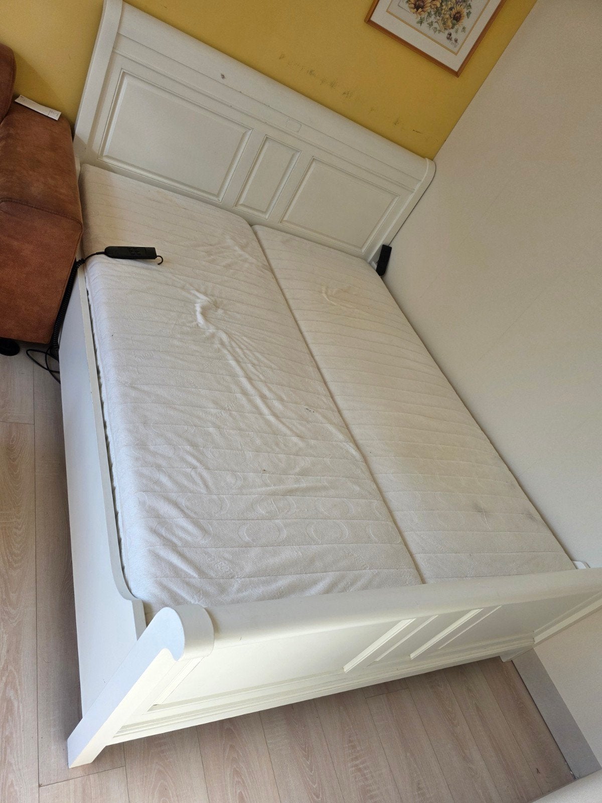 Tweepersoonsbed 160x200 cm met verstelbar elektrisch bedden, Wit, Tweepersoons, Ophalen of Verzenden, 200 cm