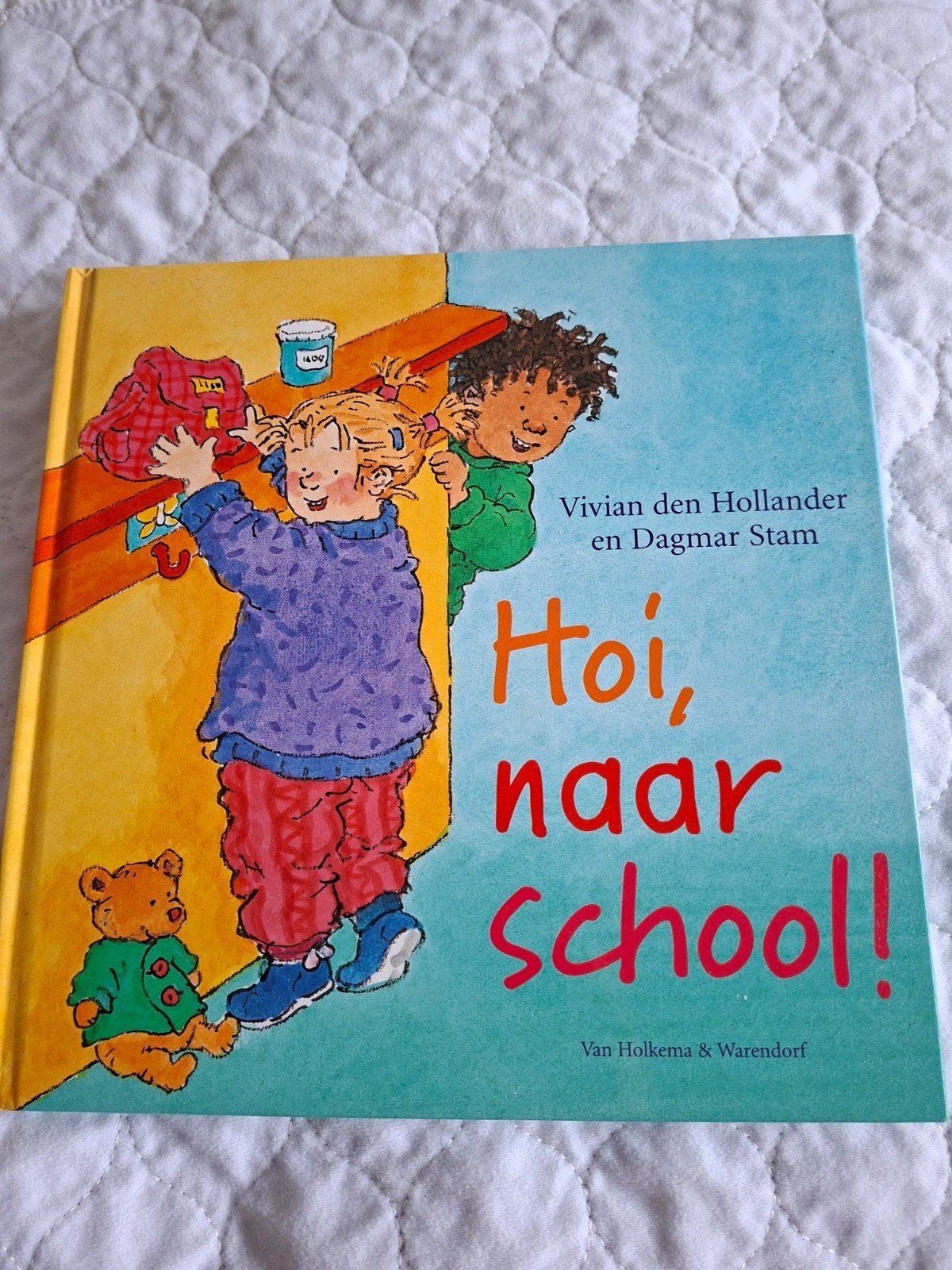 Hoi, naar school! - Spannend voorleesboek voor kleuters, Vivian den Hollander en Dagmar Stam, Fictie algemeen, Jongen of Meisje