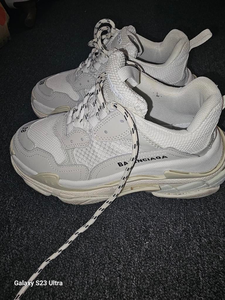 Balenciaga Triple S  maat 38.Zo goed als nieuw.Original, Ophalen of Verzenden, Zo goed als nieuw, Wit