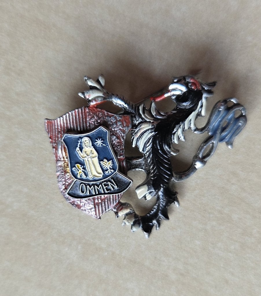 Ommen Leeuw Stadswapen op schild broche, Gebruikt, Niet vindbaar, Niet vindbaar, Speldje of Pin