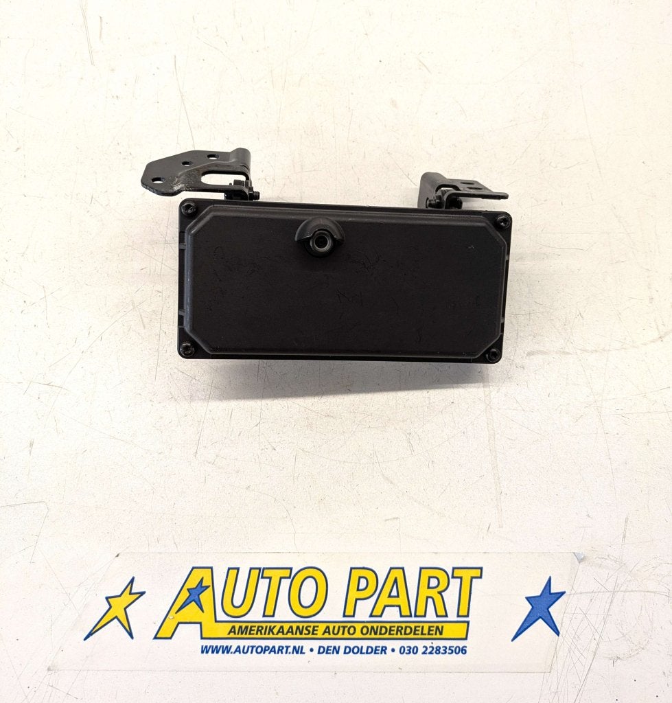 Dodge Ram module forward camera 2019, Gebruikt, PO Box 21-8004 | Auburn Hills, MI 48321-8004, Amerikaanse onderdelen, Ophalen of Verzenden