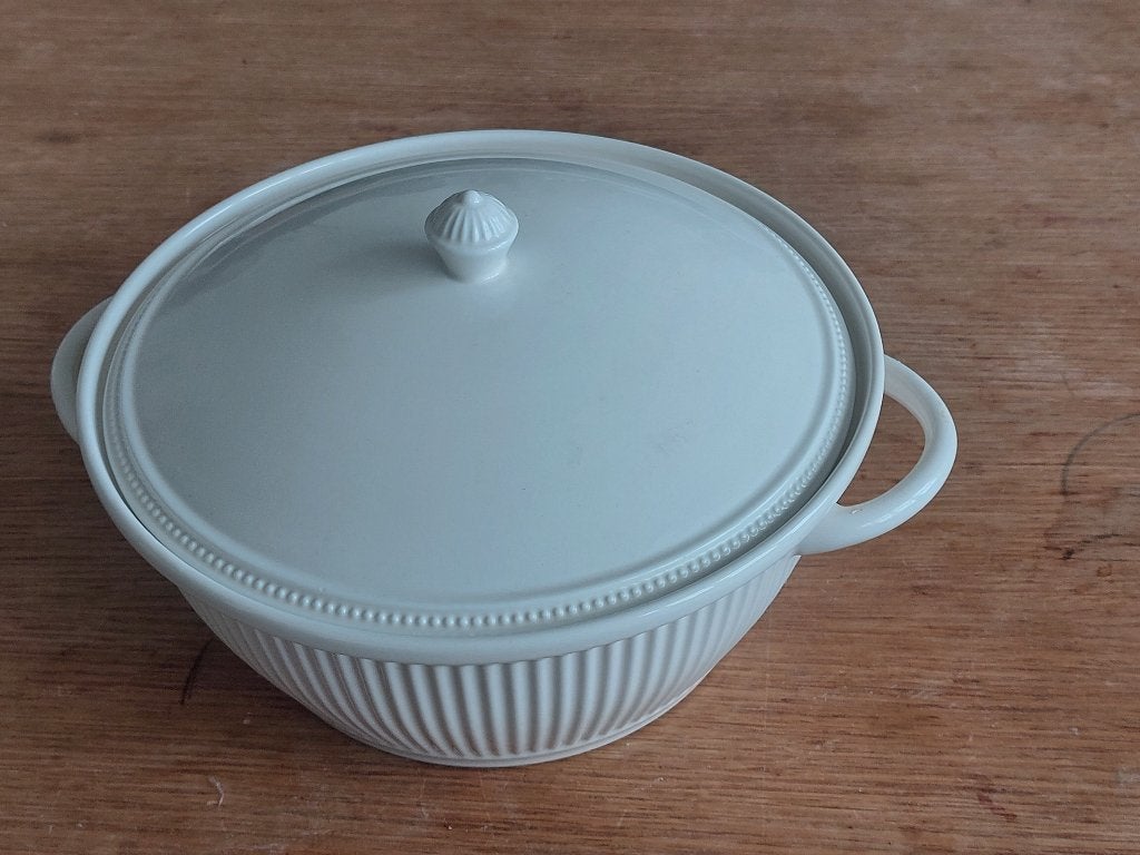 Wedgwood Windsor Dekschaao, Verzamelen, Porselein, Kristal en Bestek, Ophalen of Verzenden, Zo goed als nieuw, Porselein, Overige typen