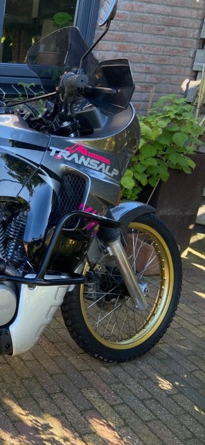 *Gereserveerd voor Dennis* Honda Transalp 600 uit 1994, Particulier, Toermotor, 600 cc