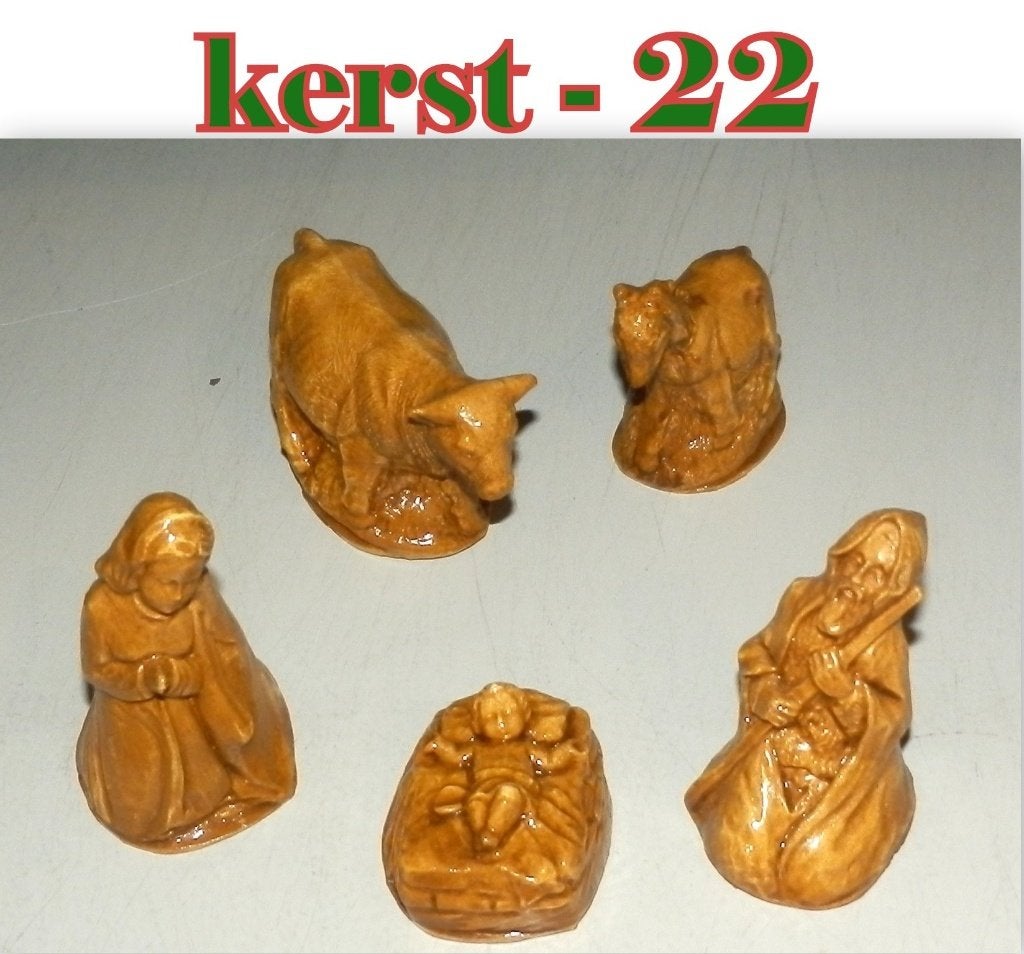 Kerst-22 - 11  Delige Bruine Kerst beelden groep ( Gips ), Diversen, Kerst, Ophalen of Verzenden, Nieuw
