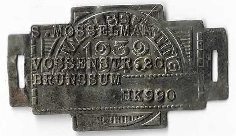 Rijwielbelastingplaatjes met adres in Brunssum 1939 - 1940, Antiek en Kunst, Antiek | Koper en Brons, Verzenden