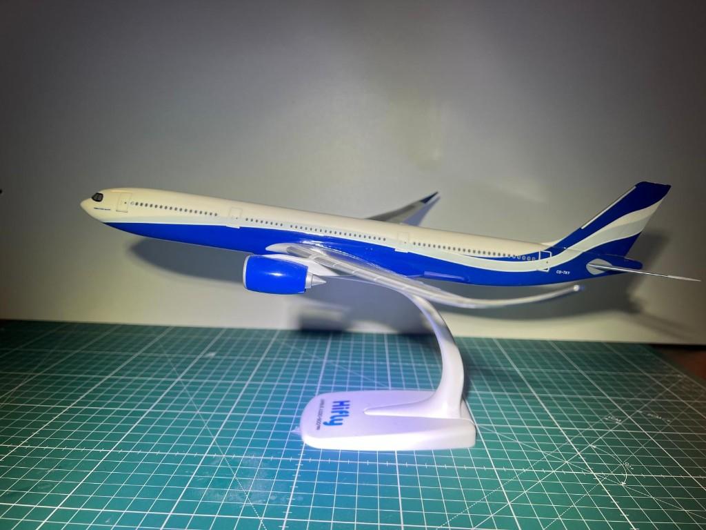 Hifly Airbus A330-900 NEO Model Plane; 1:200, Overige merken, 1:200 of kleiner, Ophalen of Verzenden, Zo goed als nieuw