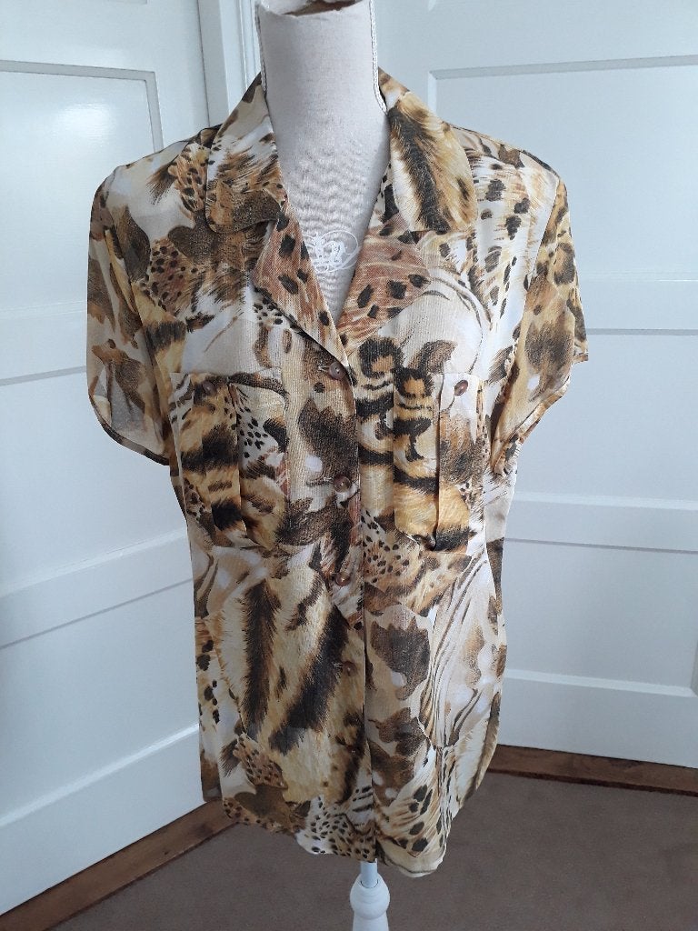 Mooie blouse van VERSE        maat 40, Verzenden, Zo goed als nieuw, Maat 38/40 (M), Bruin