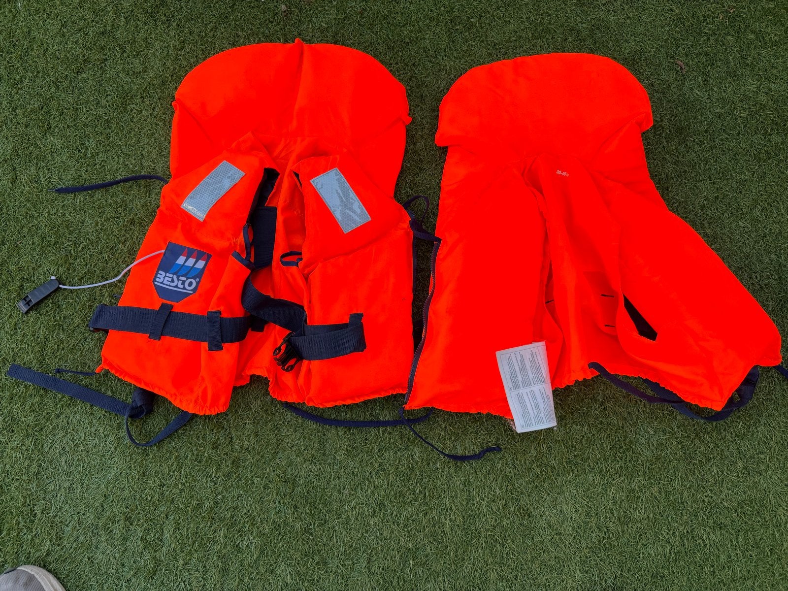 Besto reddingsvest 30-40 kg (2 stuks), Ophalen, Gebruikt, Overige typen