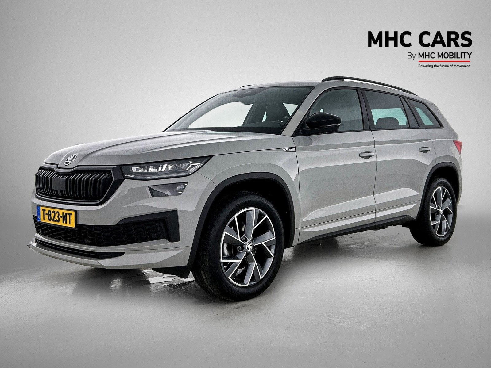 Skoda Kodiaq 1.5 TSI Sportline Business | Trekhaak | Navi |, 4 cilinders, 150 pk, Automatische klimaatregeling, Bedrijf