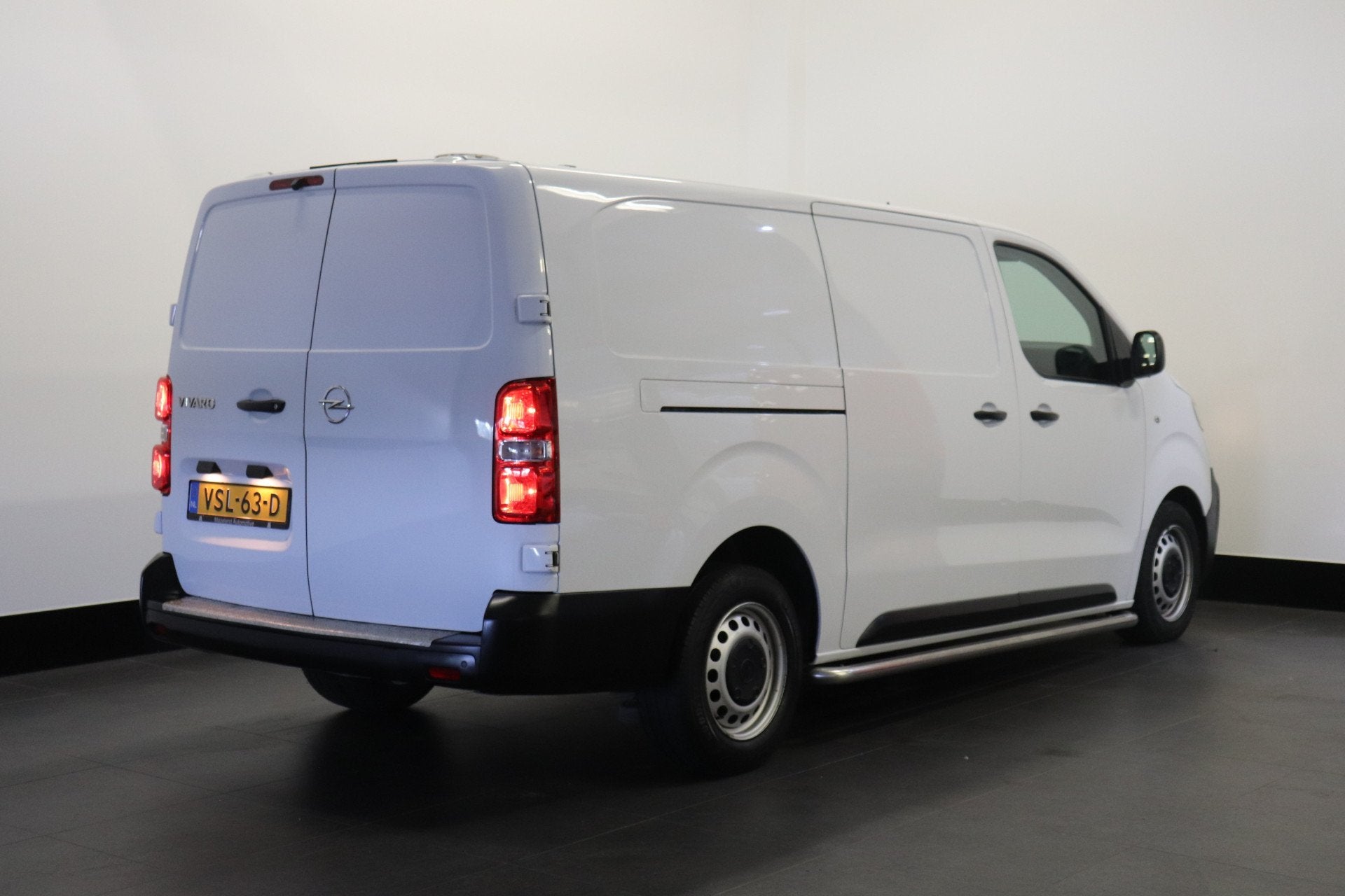 Opel Vivaro 1.5 CDTI L3 EURO 6 - Airco - Cruise - Camera -, Auto's, Voorwielaandrijving, Gebruikt, 4 cilinders, Wit