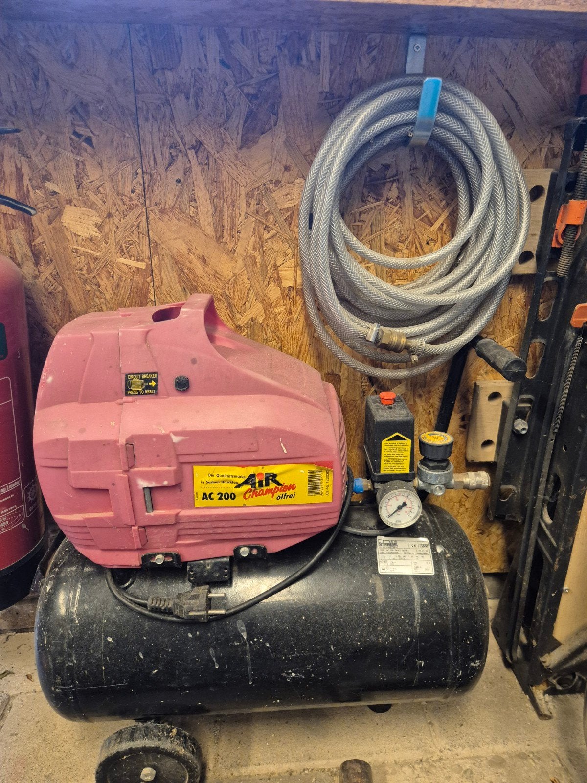 Compressor compleet met accessoires, Gebruikt, 6 tot 10 bar, Ophalen of Verzenden, Minder dan 200 liter/min