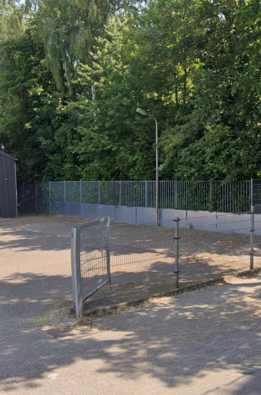 Trailer / camper / caravan / auto stalling te huur, Brunssum, Huizen en Kamers, Garages en Parkeerplaatsen, Limburg