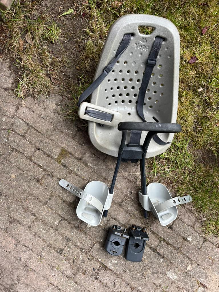 Yepp voorzitje met 2 adapters voor montage, Ophalen, Gebruikt