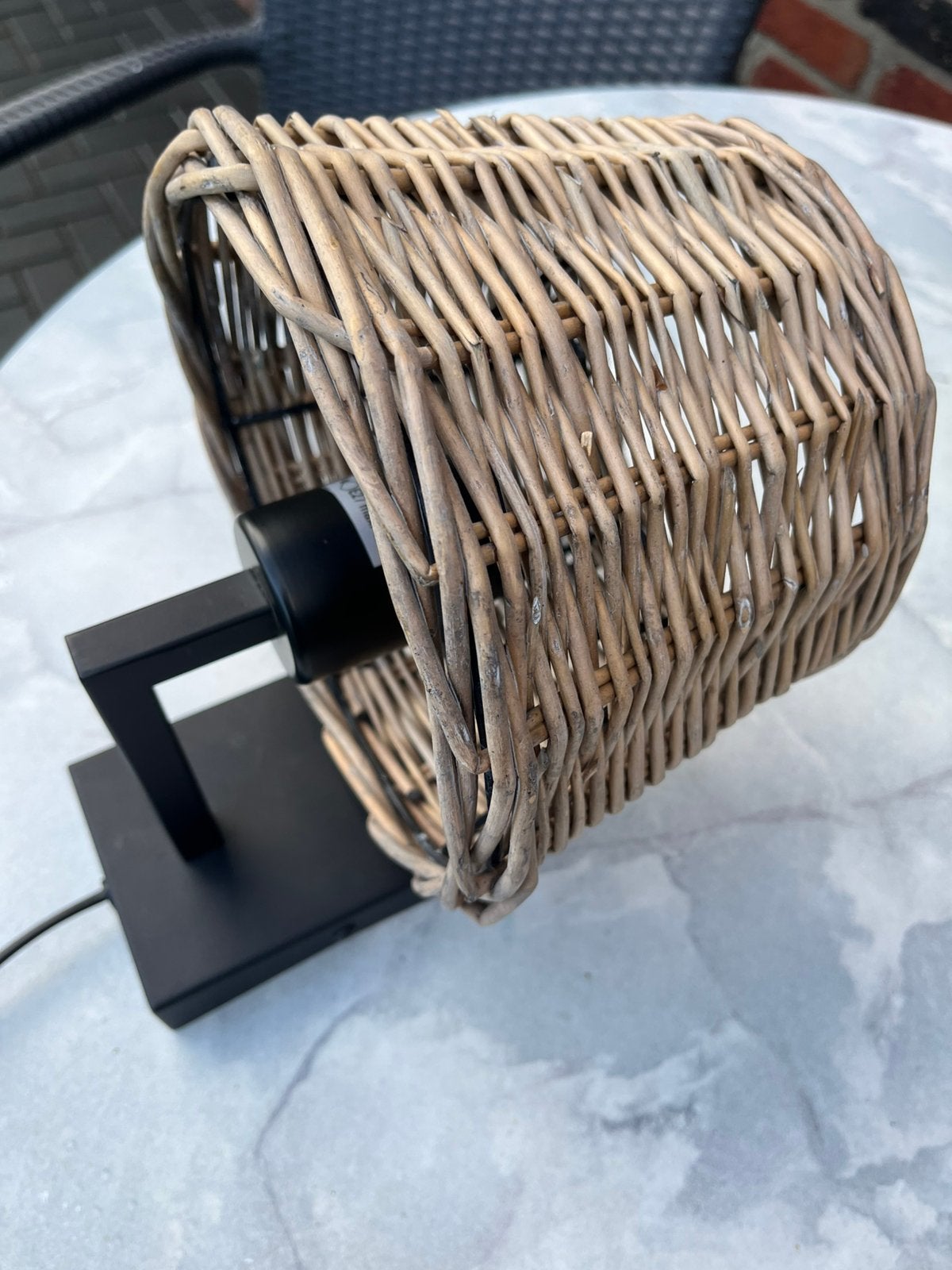 Wandlampje met rieten kap, Ophalen, Zo goed als nieuw