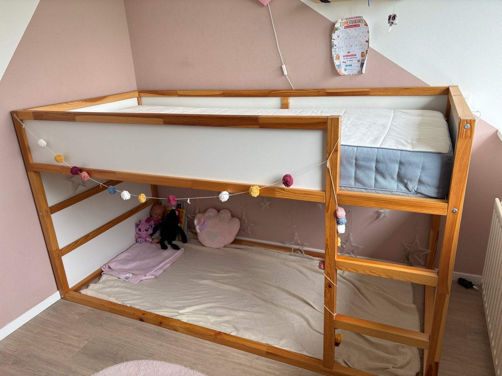 IKEA Kura omkeerbaar bed 90x200 met lattenbodem, Huis en Inrichting, Ophalen, Eenpersoons, Zo goed als nieuw, 200 cm