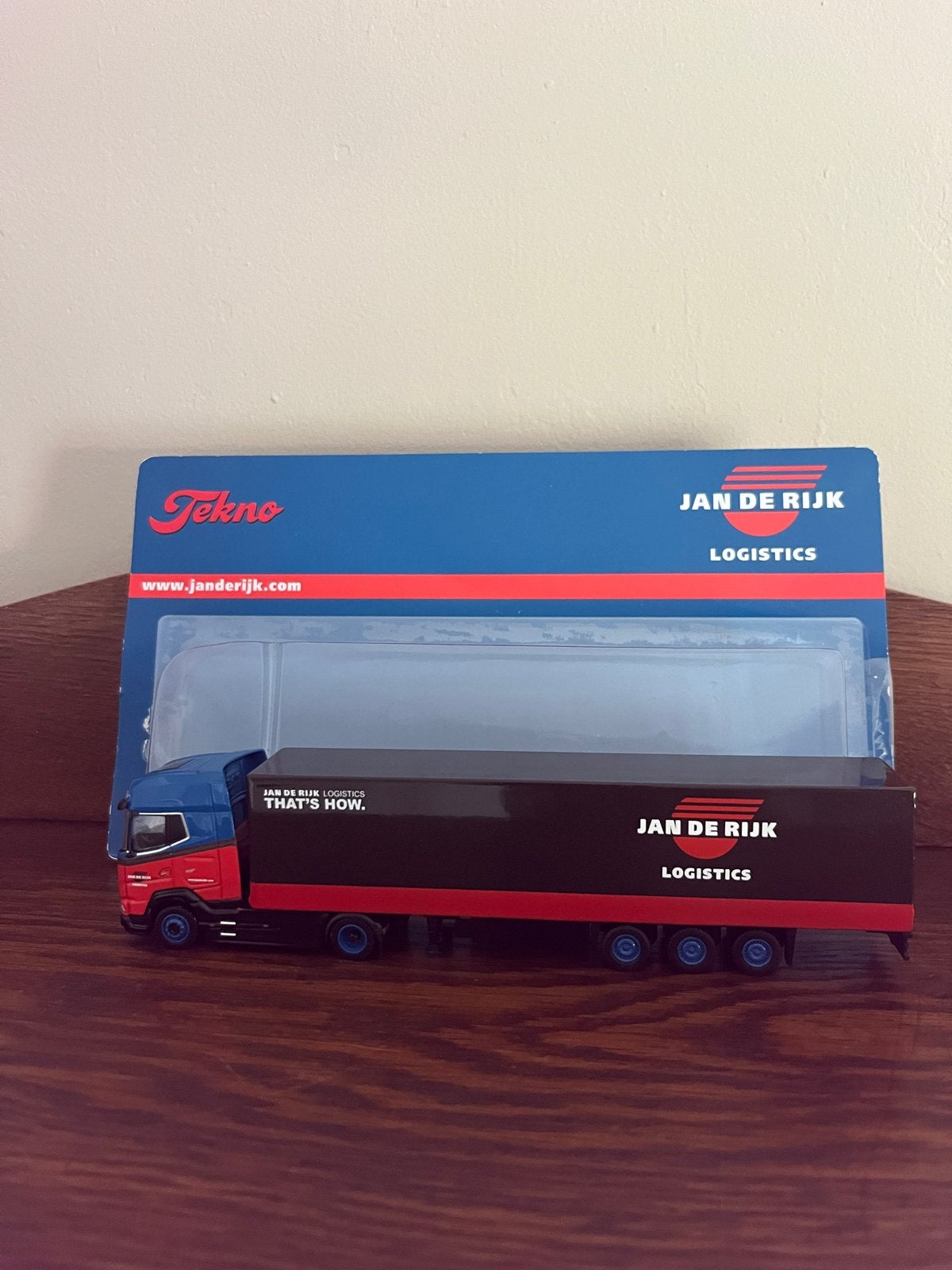 Tekno Jan de Rijk Logistics Vrachtwagenmodel, Hobby en Vrije tijd, Overige merken, 1:50 of kleiner, Ophalen of Verzenden, Zo goed als nieuw