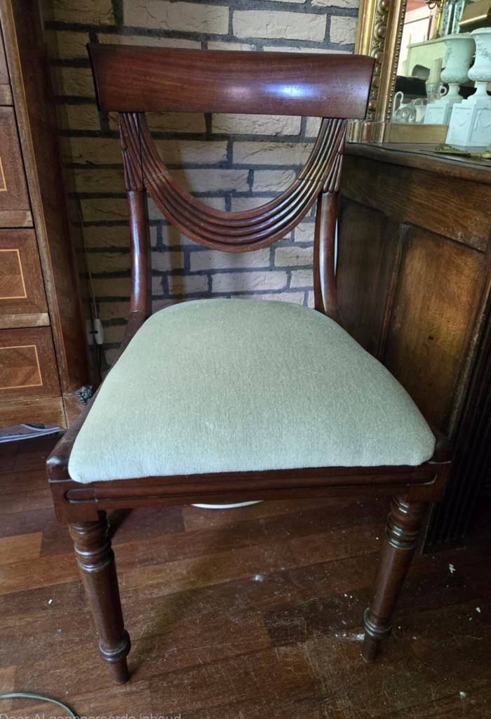 4 antieke eetkamer stoelen Empire of Regency crème fluweel, Ophalen
