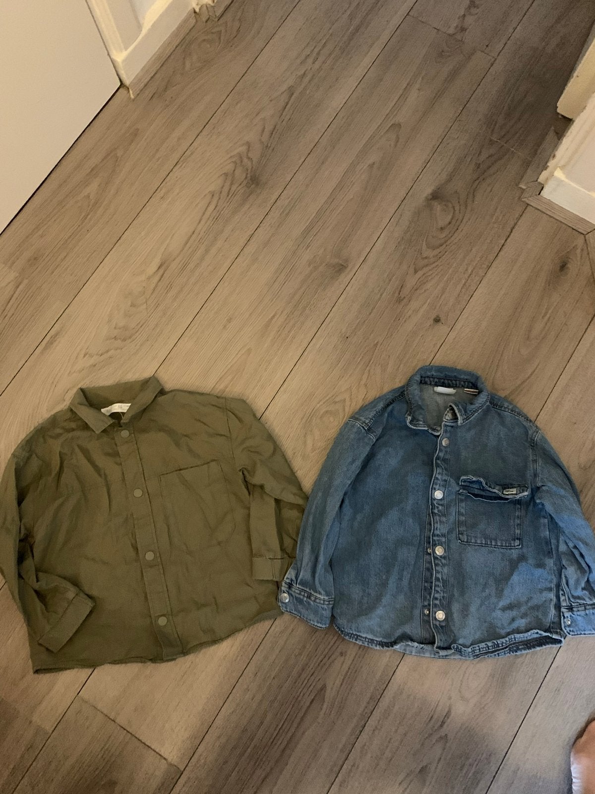 2x Zara Overhemd Maat 104, Kinderen en Baby's, Kinderkleding | Maat 104, Ophalen of Verzenden, Gebruikt, Jongen of Meisje, Overhemd of Blouse