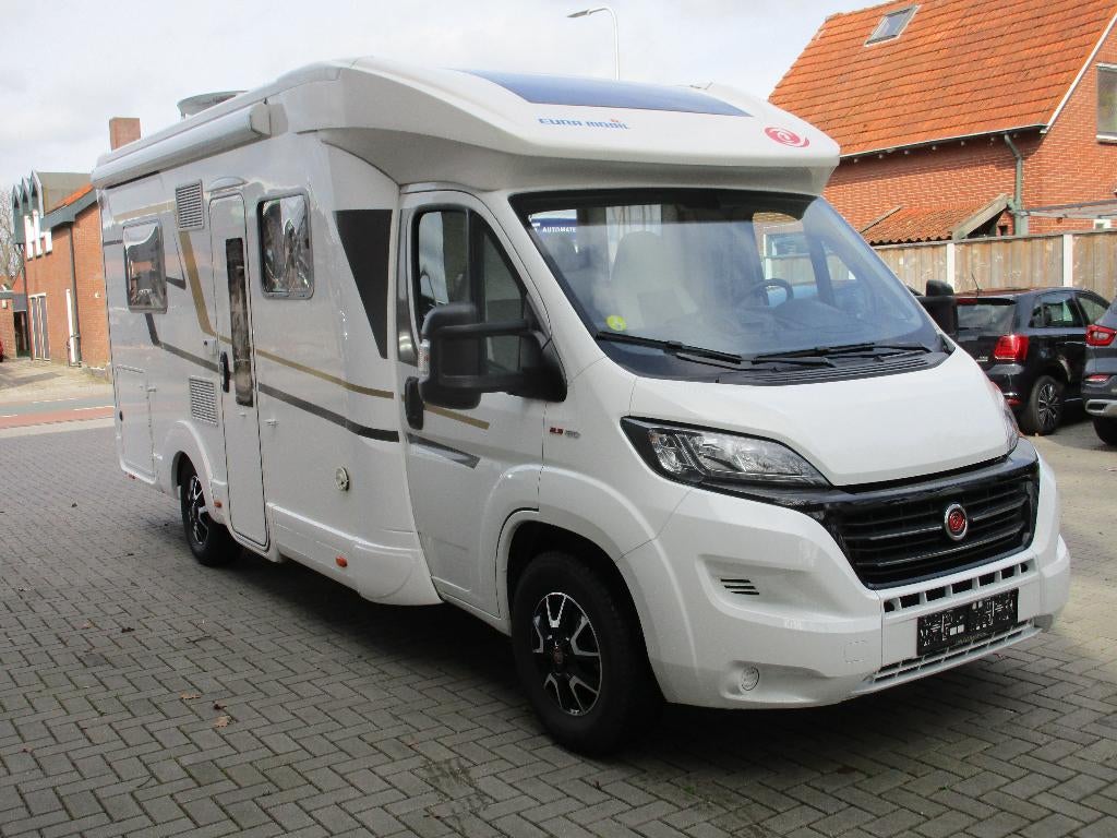 Caravans And Camping Eura