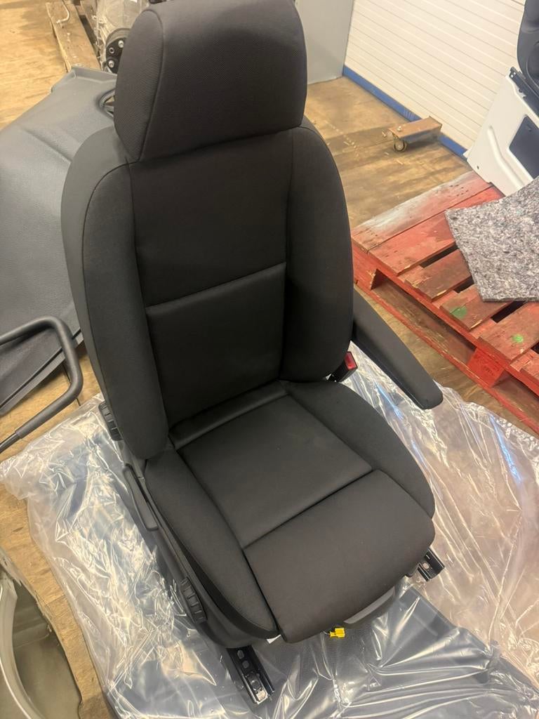Nieuwe bijrijdersstoel Mercedes sprinter w907, Mercedes-Benz, Nieuw, M, Ophalen of Verzenden