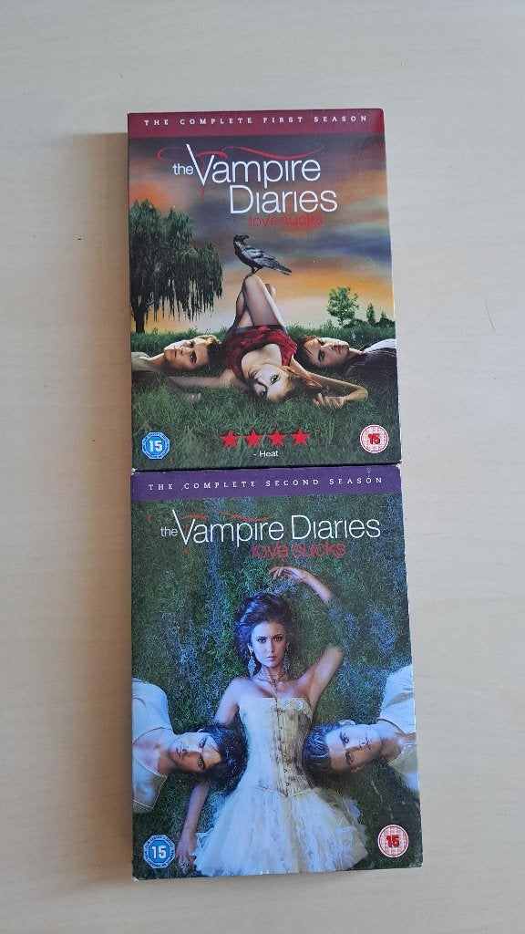 Vampire Diaries - Seizoen 1 + 2 - Dvd, Engels, Nederlands, Ophalen of Verzenden, Zo goed als nieuw