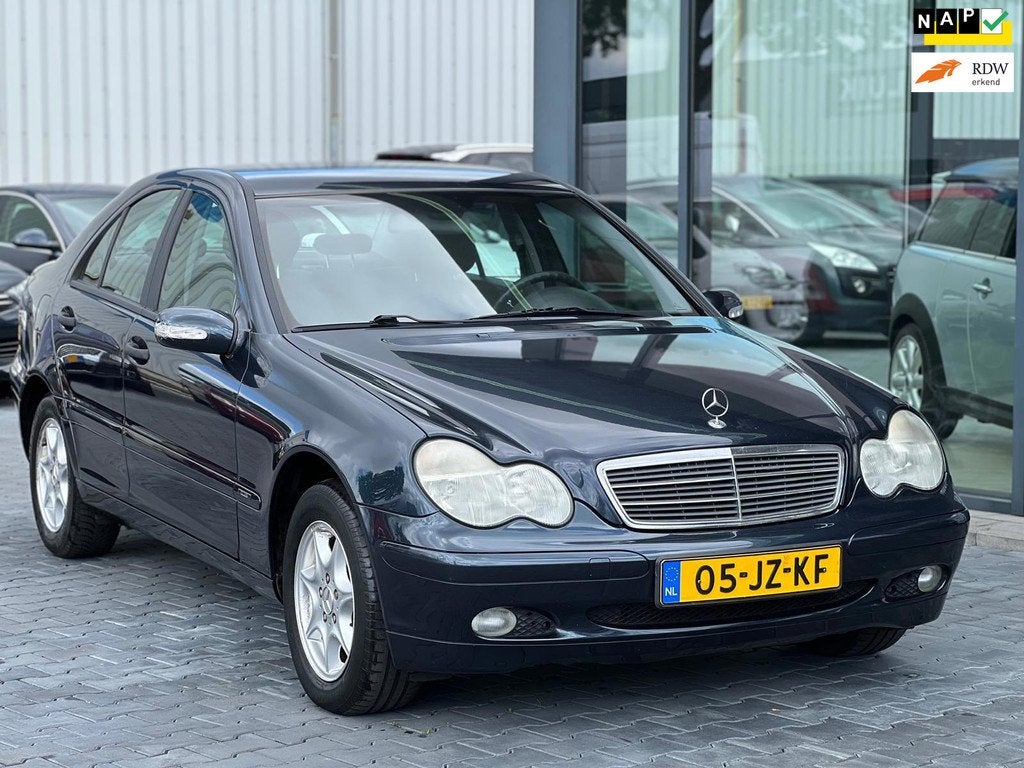 Mercedes-Benz C-klasse 180 KOMPRESSOR CLIMA LMV, Auto's, Gebruikt, Blauw, 1796 cc, Origineel Nederlands