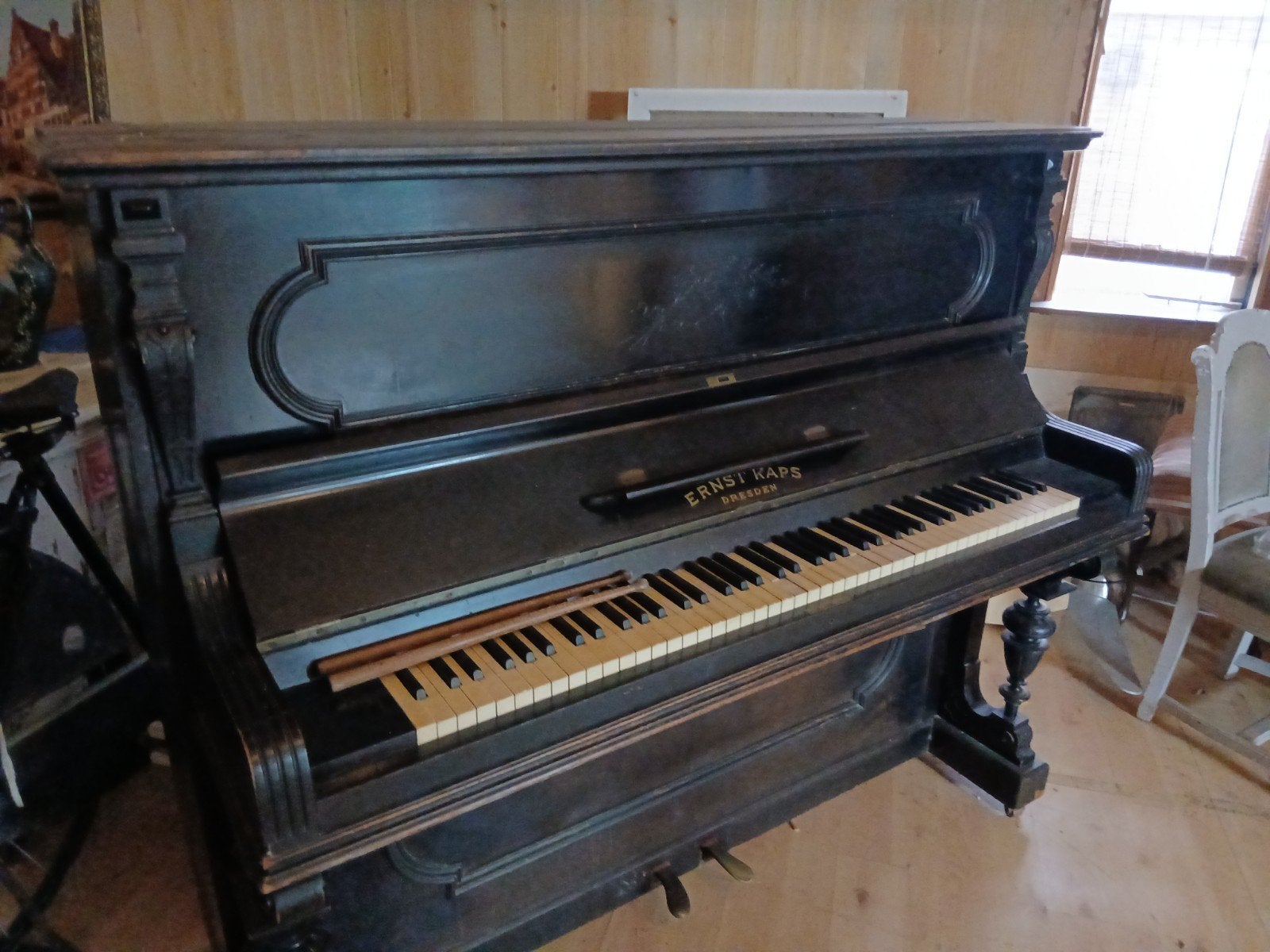 Antieke Ernst Kaps Dresden Piano - Opknapper, Muziek en Instrumenten, Piano's, Ophalen, Gebruikt, Zwart, Piano