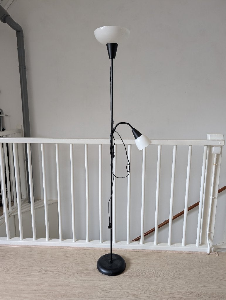 Staande uplight/leeslamp, Huis en Inrichting, Ophalen, Kunststof, Gebruikt, E27 (groot)