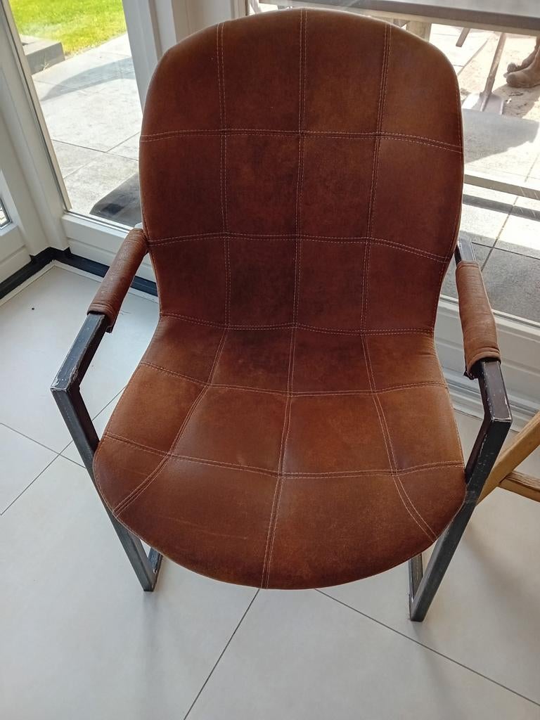 2 stoelen b.v voor praktijk, wachtkamer, Ophalen, Twee, Bruin, Leer