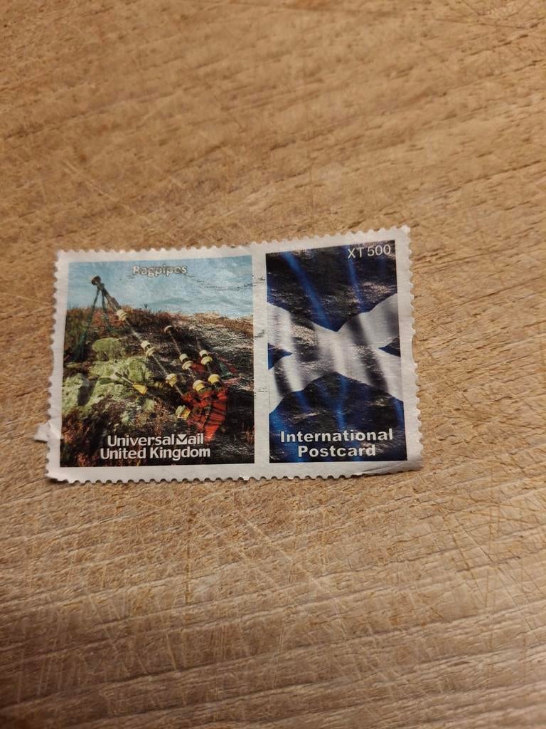 Schotse postzegel: Doedelzakken & Vlag - Universal Mail, Ophalen of Verzenden, Gestempeld