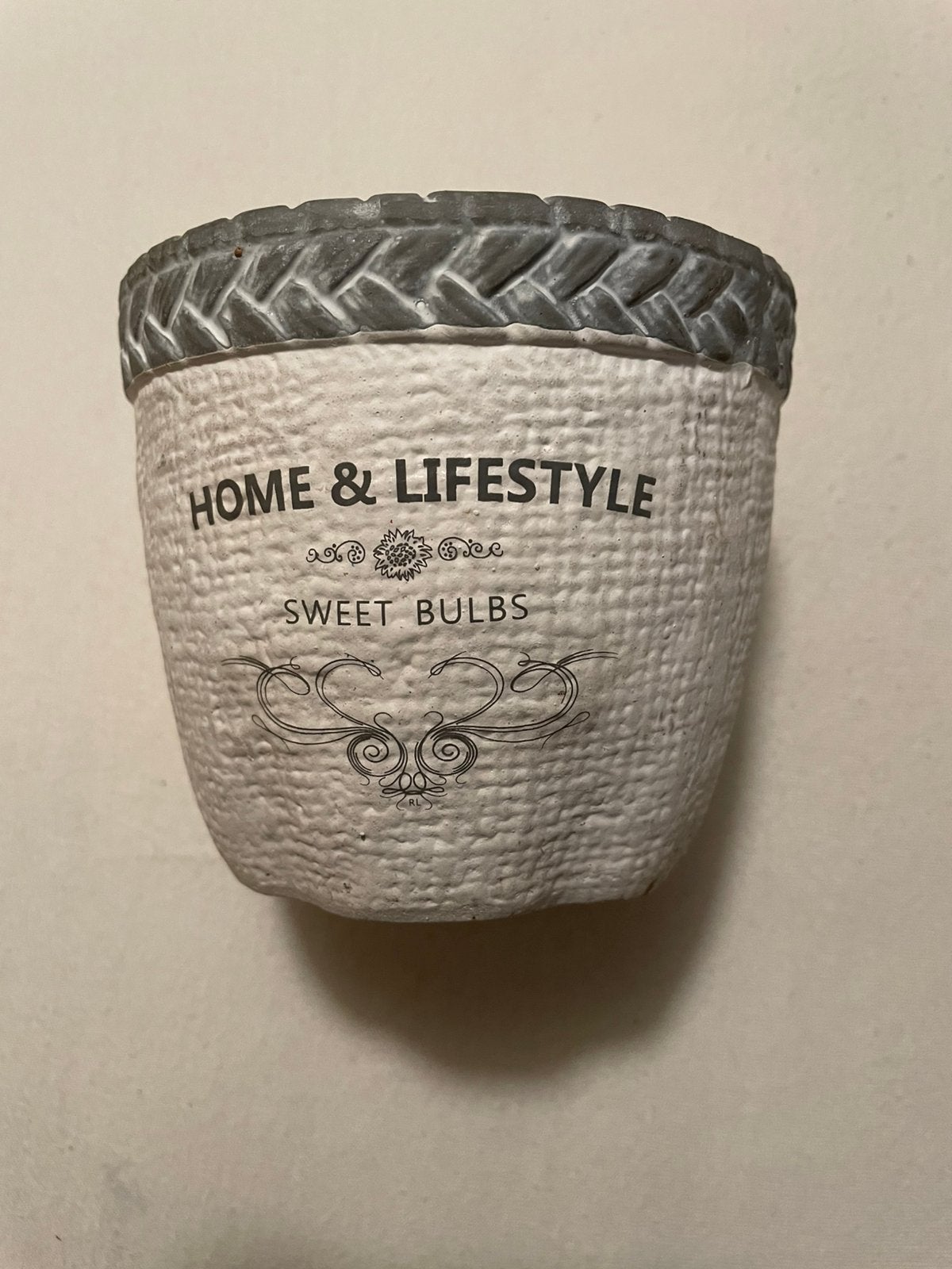 Tk leuke bloempot van home & lifestyle, Rond, Ophalen of Verzenden, Zo goed als nieuw, Aardewerk