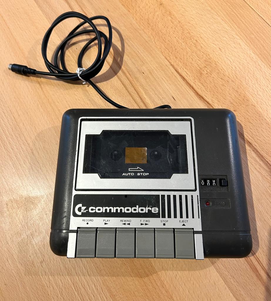 Commodore 16/Plus 4 tape deck works, Computers en Software, Vintage Computers, Ophalen of Verzenden