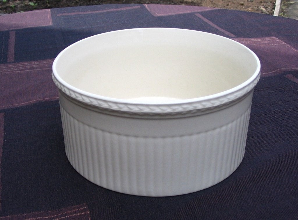 Wedgwood EDME COOKWARE  Soufflé schaal Ø 18 cm, Ophalen of Verzenden, Schaal of Schalen, Zo goed als nieuw, Wedgwood