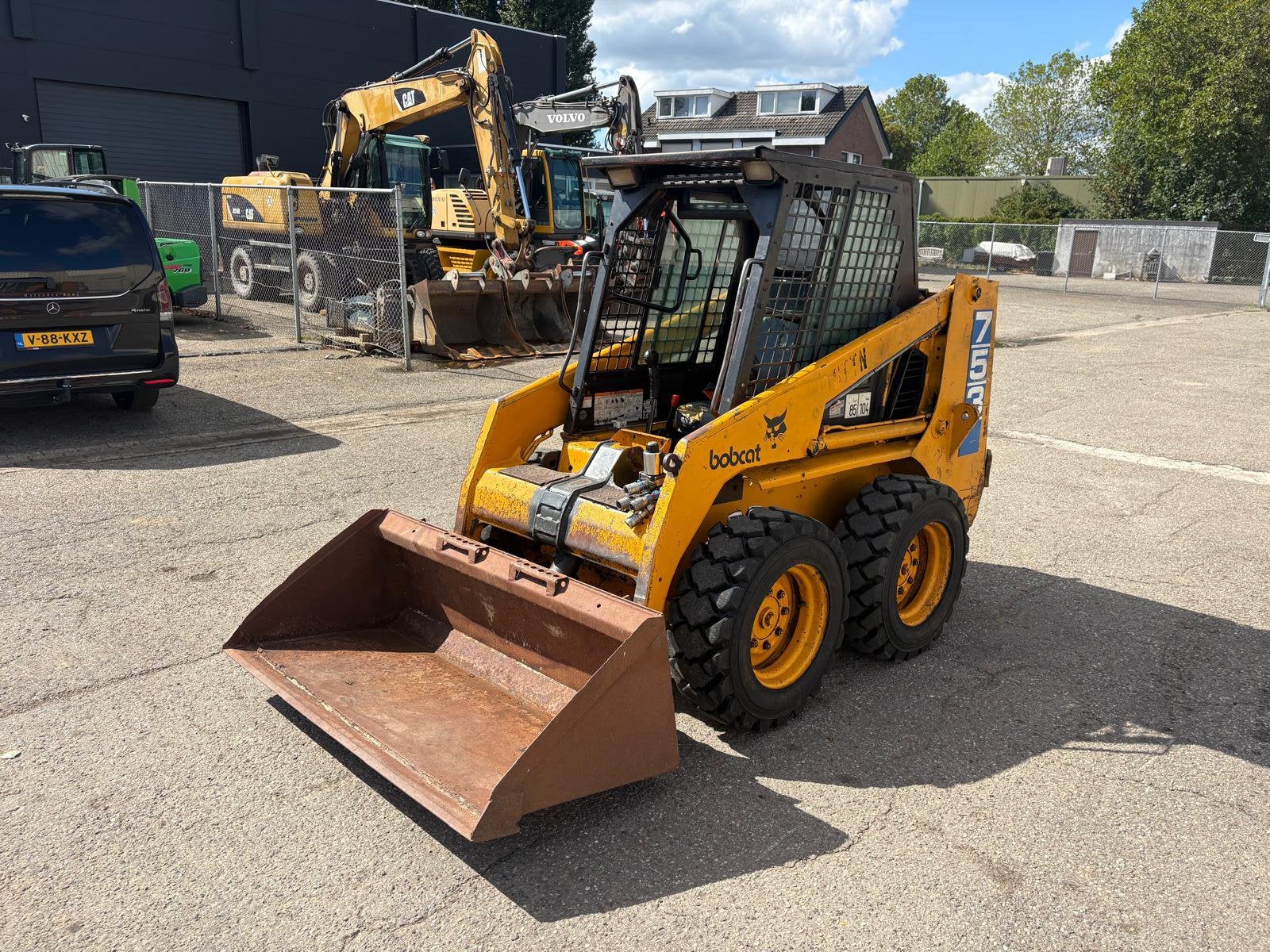 Bobcat 735 Met bak inclusief NL kenteken TOP MCHINE!!!, Zakelijke goederen, Ophalen, Wiellader of Shovel