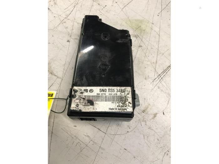 Regelunit Multi Media van een Skoda Superb, Gebruikt, -, -, Ophalen of Verzenden
