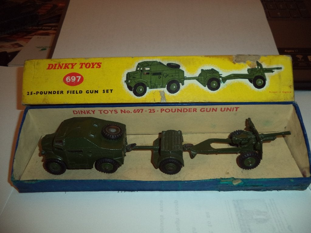 Dinky toys 697 , 25- pounder-field -gun- set, Ophalen of Verzenden, Zo goed als nieuw