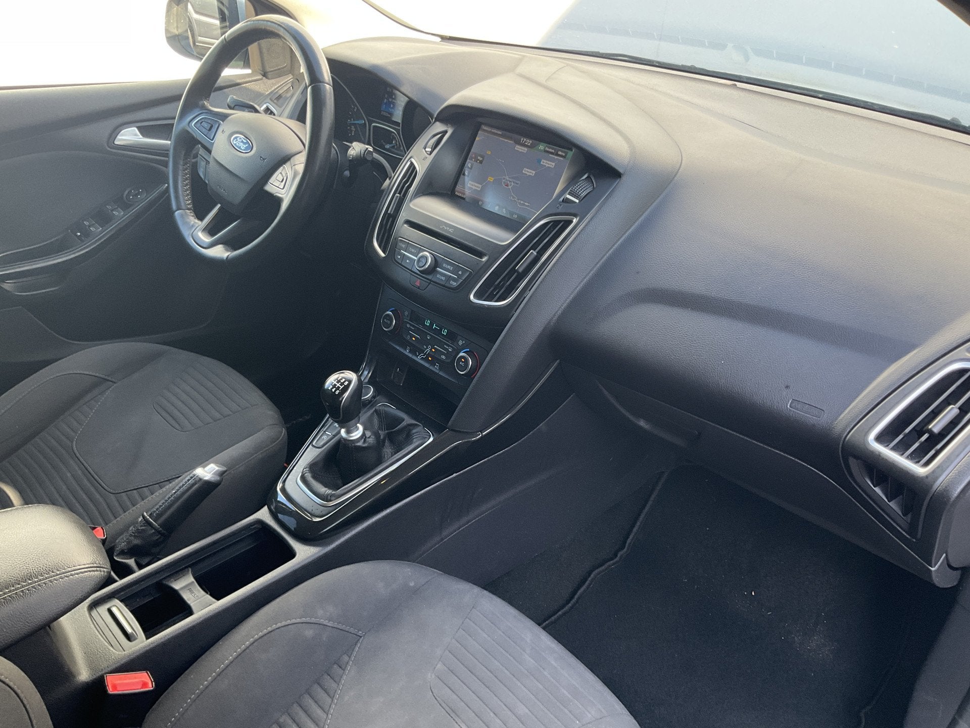 Ford FOCUS Wagon 1.0 Titanium Nav/Cruise Clima NW DB-Riem Or, Gebruikt, Euro 6, Origineel Nederlands, Handgeschakeld