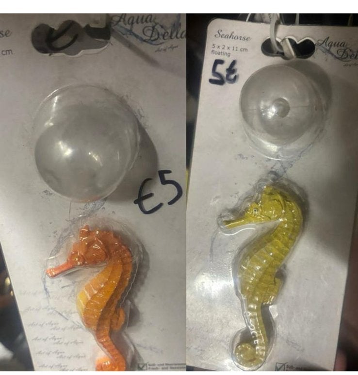 Nieuw Aquadella zwevende zeepaardjes sierelement 5€, Ophalen of Verzenden, Zo goed als nieuw