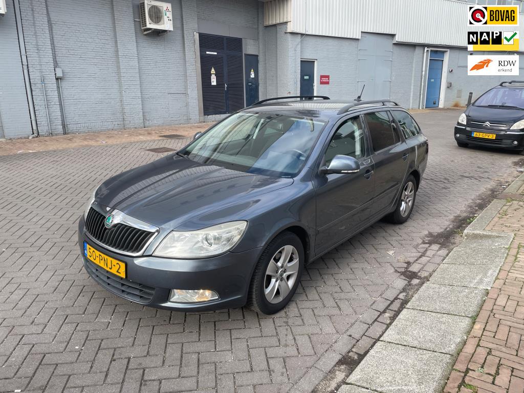 Skoda Octavia Combi 1.2 TSI Ambition Business Line, Auto's, Skoda, Te koop, Octavia, ABS, Airbags, Airconditioning, Automatische klimaatregeling