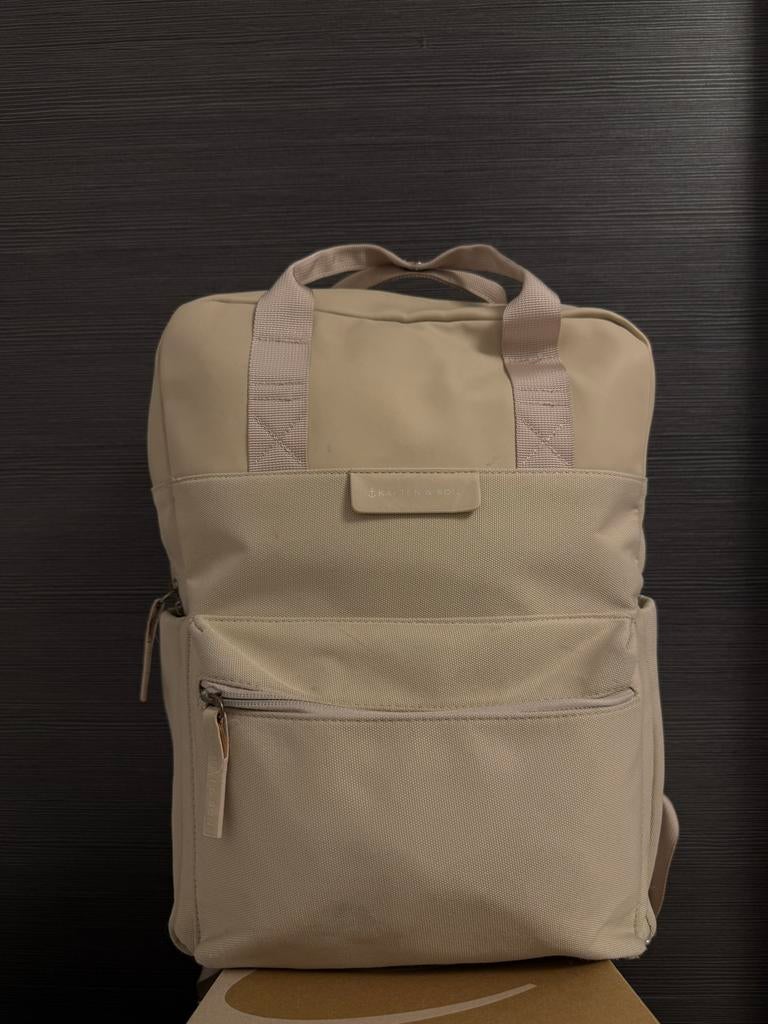 Kapten & Son rugzak - Beige, Sieraden, Tassen en Uiterlijk, Tassen | Rugtassen, 25 tot 40 cm, Ophalen of Verzenden, Zo goed als nieuw
